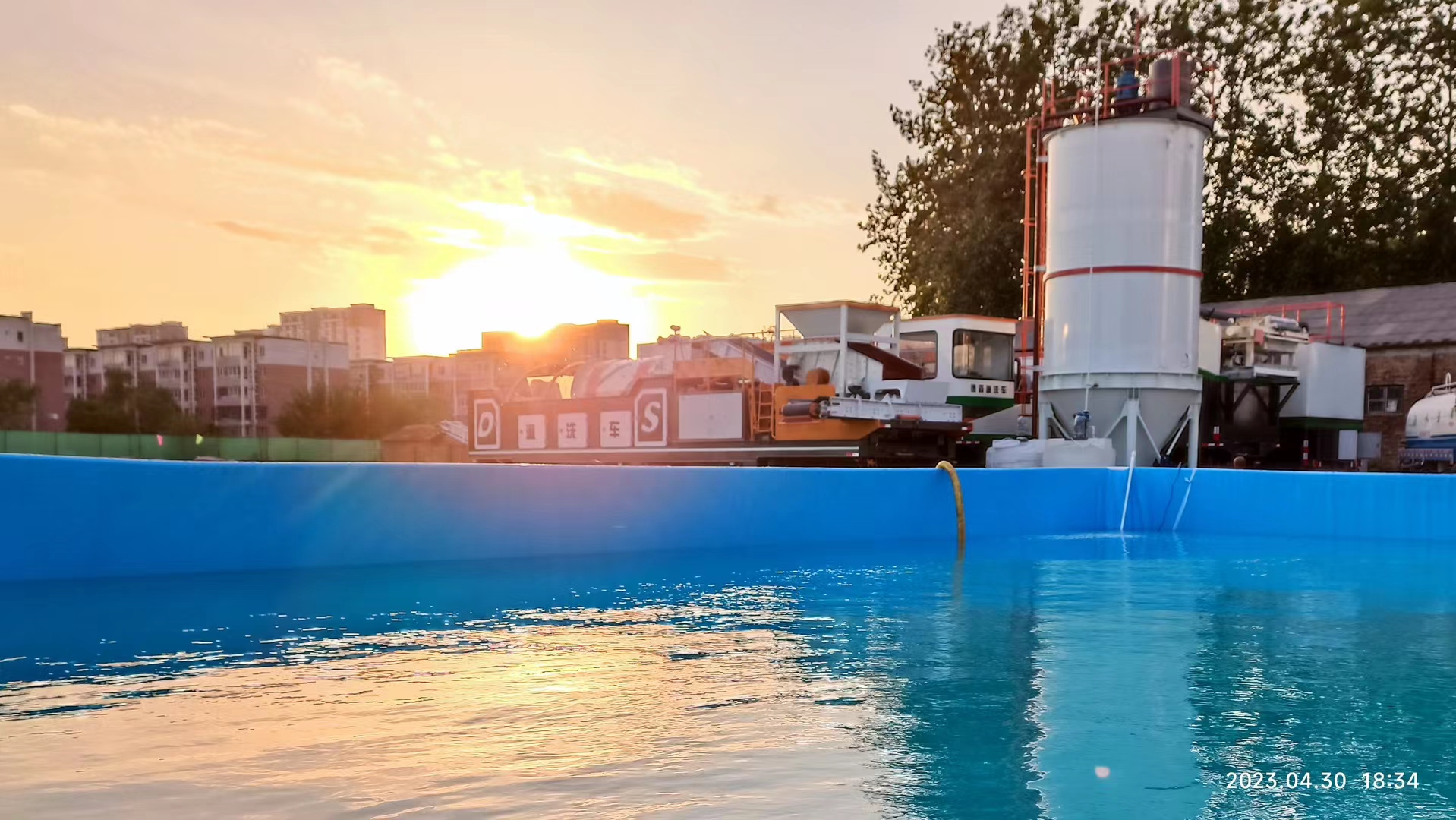 金莎9001zz以诚为本淋洗车案例现场